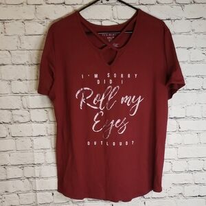 Kohl's Burgundy Graphic Tee